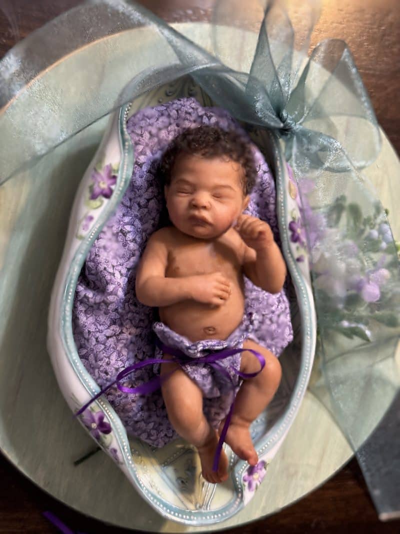 OOAK "Forget Me Not", Polymer Clay Miniature Baby Girl - Image 6