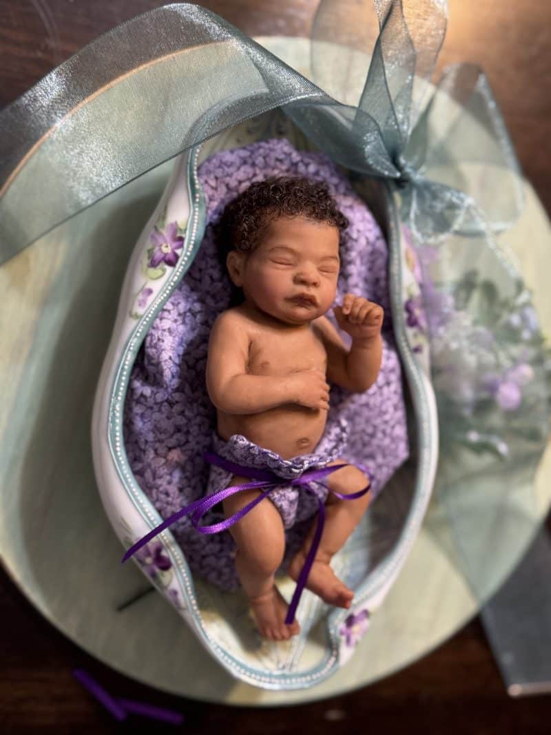OOAK "Forget Me Not", Polymer Clay Miniature Baby Girl - Image 5