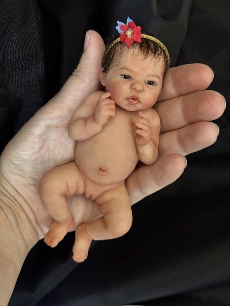 OOAK "Fortunate One", Polymer Clay Miniature Baby Girl - Image 5