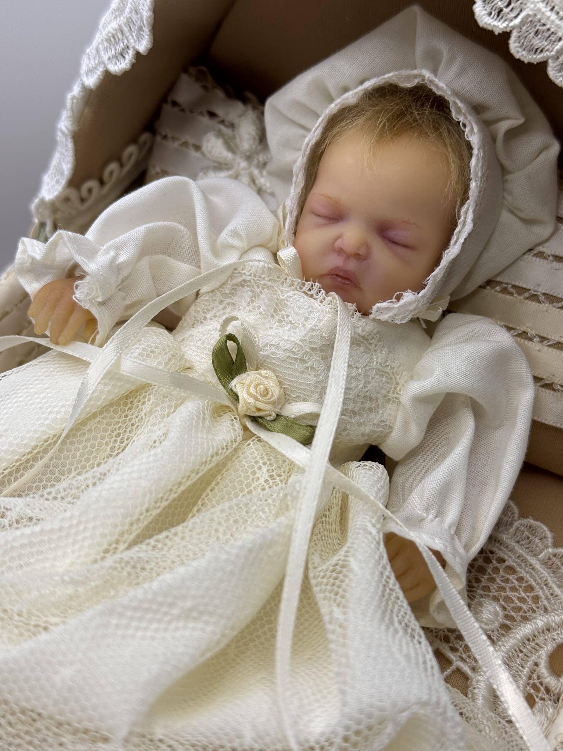 Artist Laura Tuzio Ross - My World of Babies